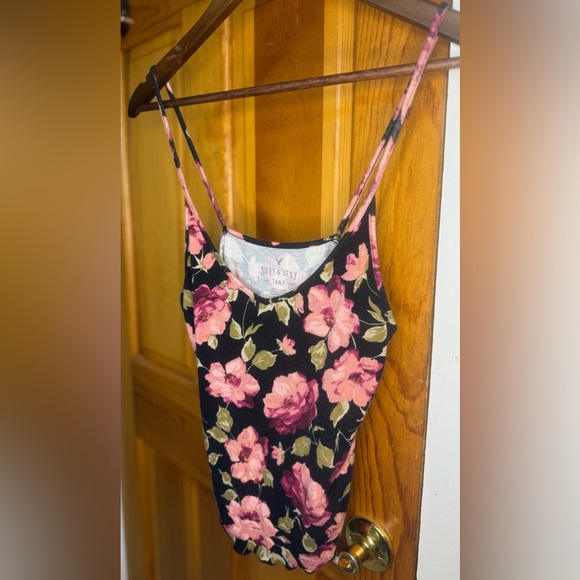 American Eagle Outfitters Pink Floral Camisole - Picture 3 of 6
